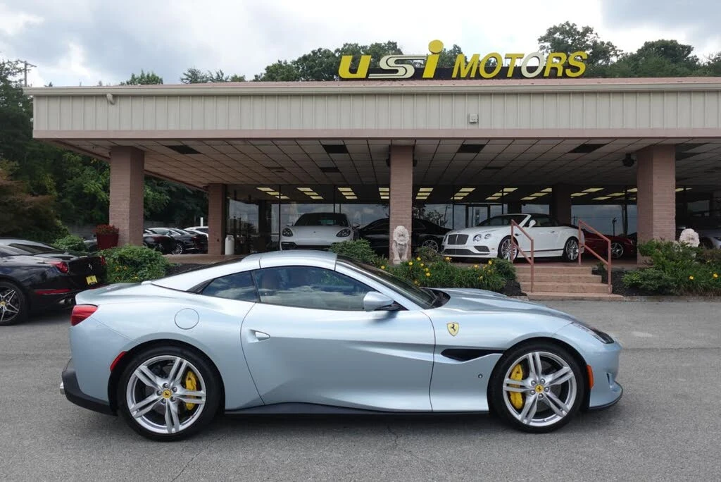 2019 Ferrari Portofino - Image 2 of 25