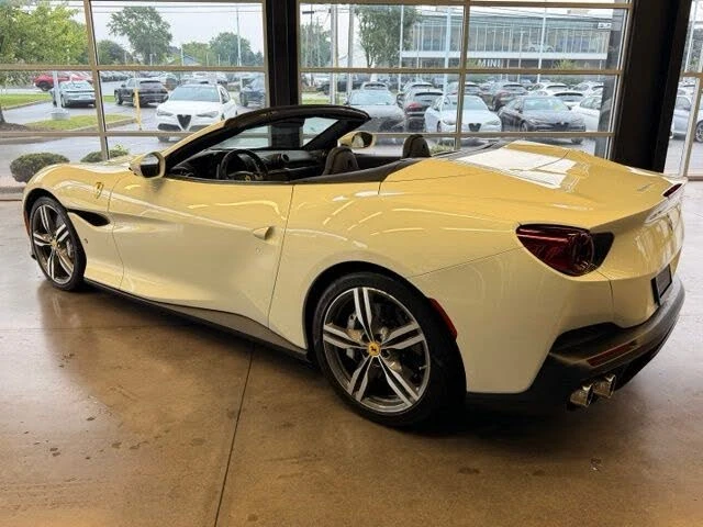2019 Ferrari Portofino - Image 5 of 31
