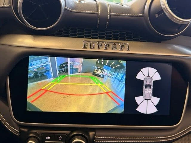 2019 Ferrari Portofino - Image 28 of 31
