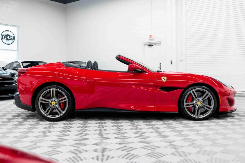 2019 Ferrari Portofino - Image 12 of 31