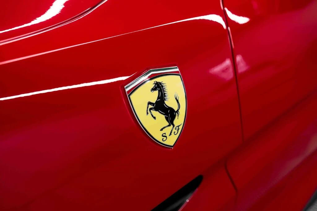 2019 Ferrari Portofino - Image 18 of 31