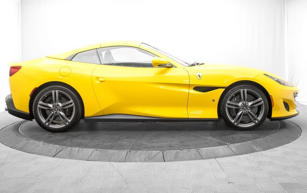 2019 Ferrari Portofino - Image 10 of 31