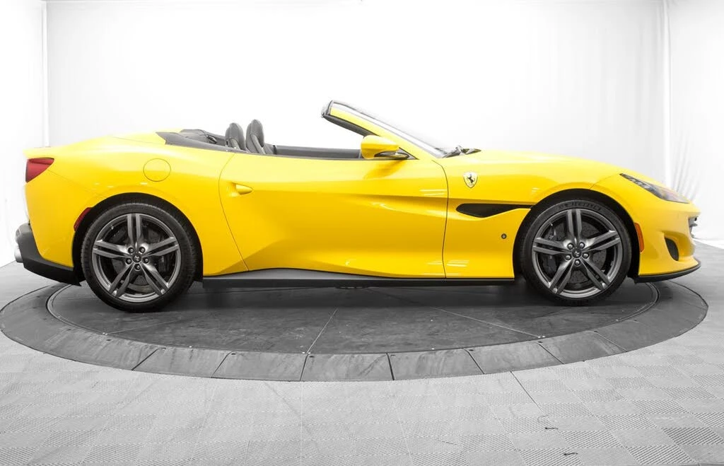 2019 Ferrari Portofino - Image 2 of 31