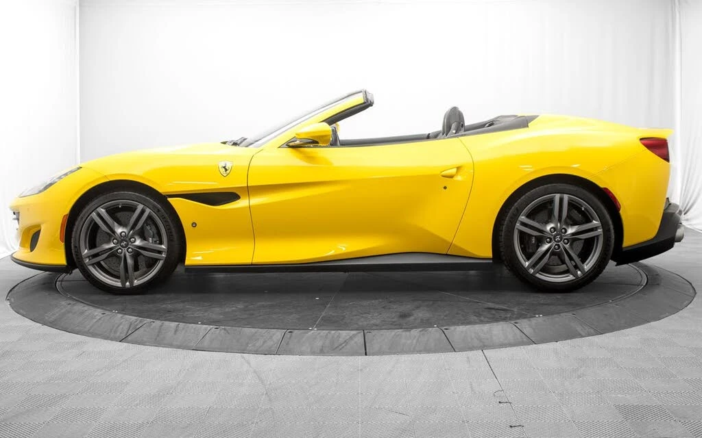 2019 Ferrari Portofino - Image 6 of 31