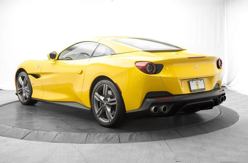 2019 Ferrari Portofino - Image 13 of 31