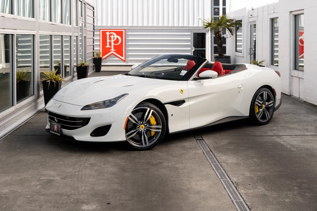 2019 Ferrari Portofino - Image 2 of 31