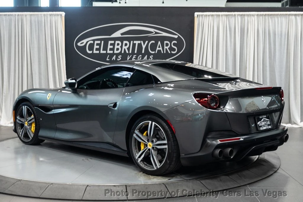 2019 Ferrari Portofino - Image 8 of 12