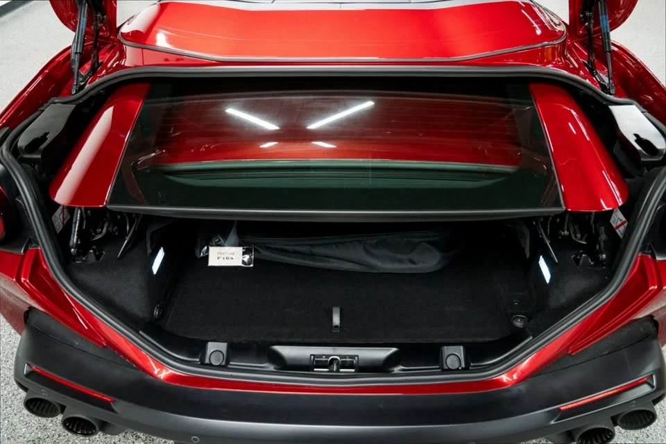 2019 Ferrari Portofino - Image 10 of 11