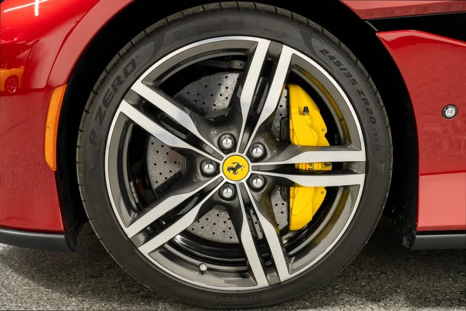 2019 Ferrari Portofino - Image 4 of 11