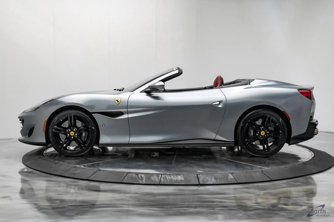 2019 Ferrari Portofino - Image 6 of 12