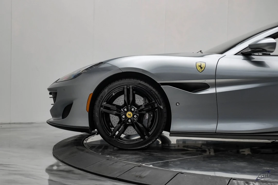 2019 Ferrari Portofino - Image 9 of 12