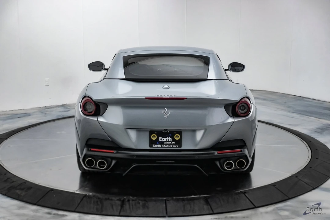 2019 Ferrari Portofino - Image 18 of 21