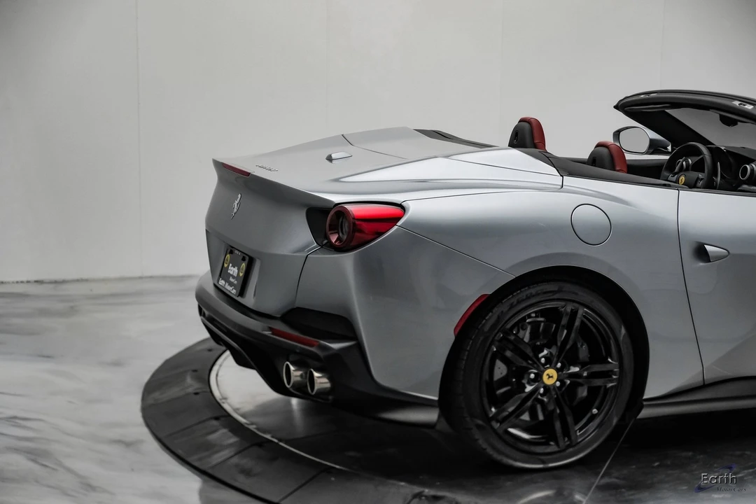 2019 Ferrari Portofino - Image 21 of 21