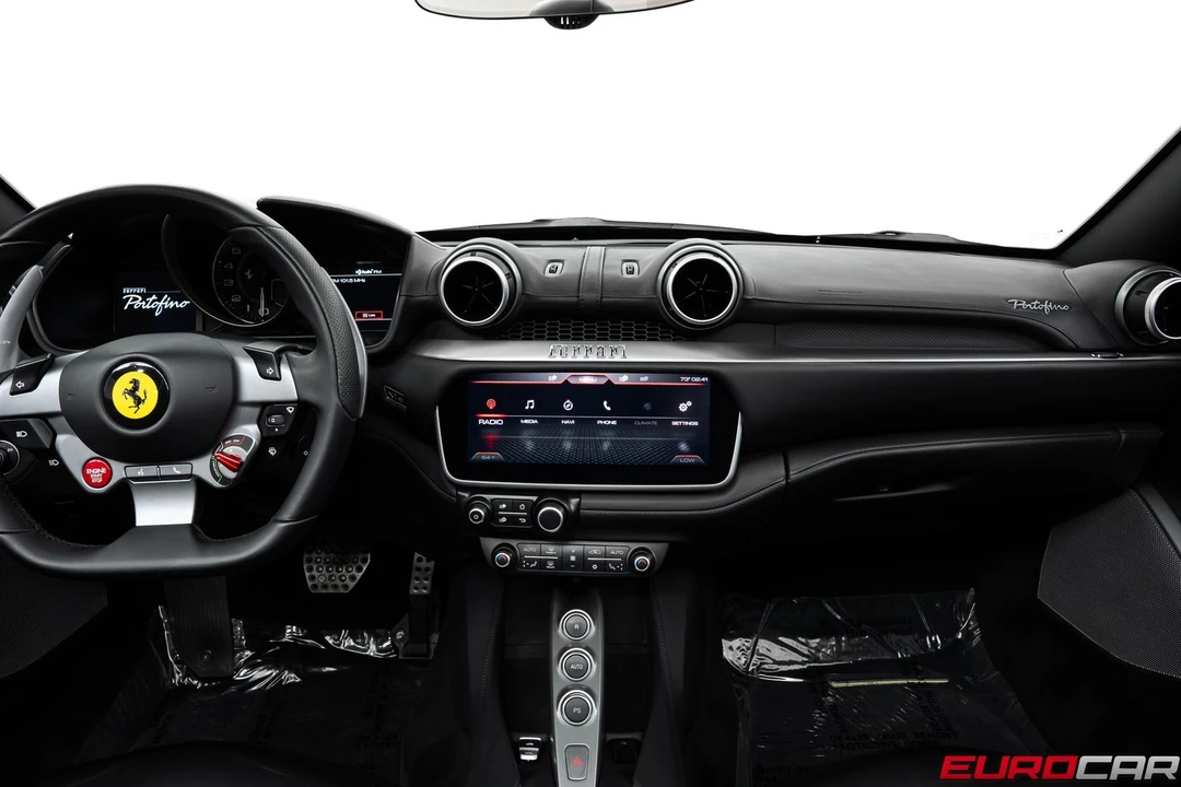 2019 Ferrari Portofino - Image 28 of 31