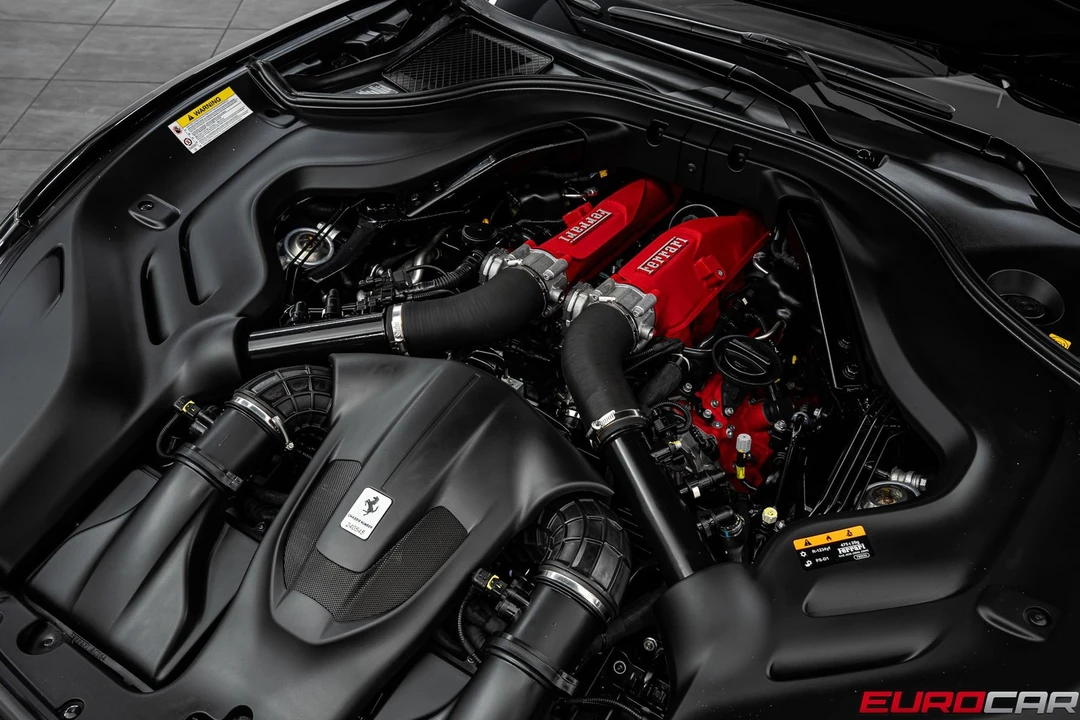 2019 Ferrari Portofino - Image 12 of 31