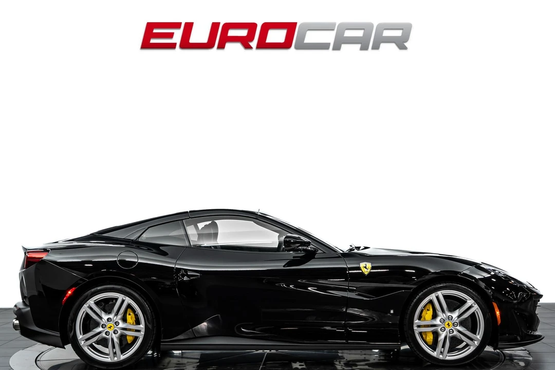 2019 Ferrari Portofino - Image 8 of 31