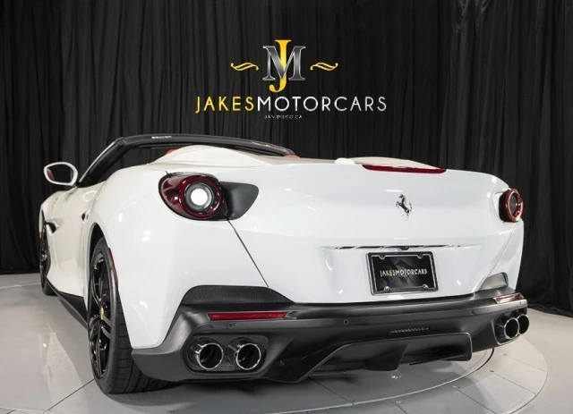 2019 Ferrari Portofino - Image 8 of 21