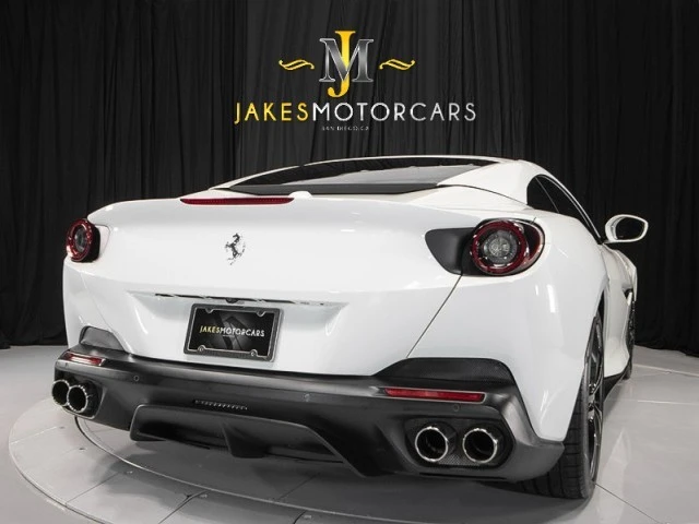 2019 Ferrari Portofino - Image 12 of 21