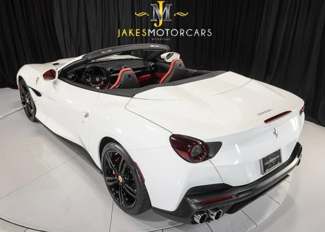 2019 Ferrari Portofino - Image 7 of 21