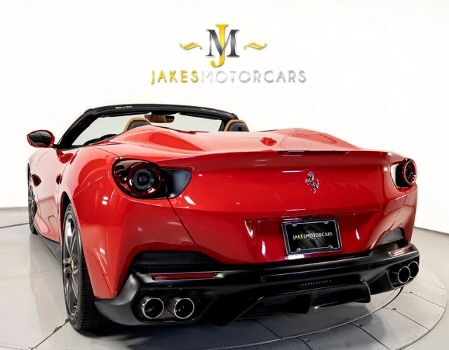 2019 Ferrari Portofino - Image 8 of 24
