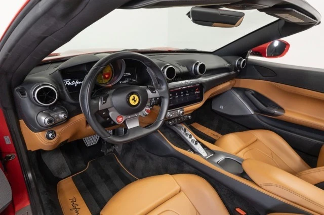 2019 Ferrari Portofino - Image 5 of 24