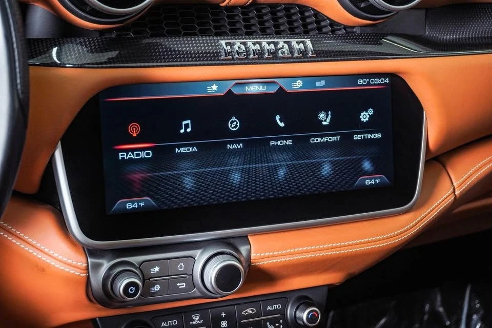2019 Ferrari Portofino - Image 15 of 20