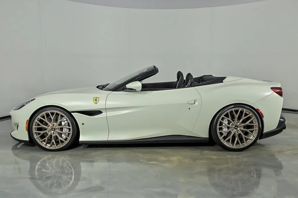 2019 Ferrari Portofino - Image 6 of 20