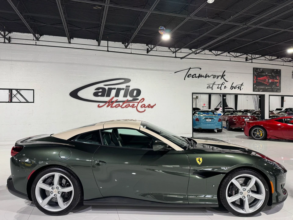2019 Ferrari Portofino - Image 16 of 21