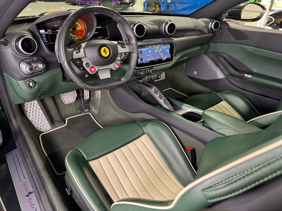 2019 Ferrari Portofino - Image 17 of 21