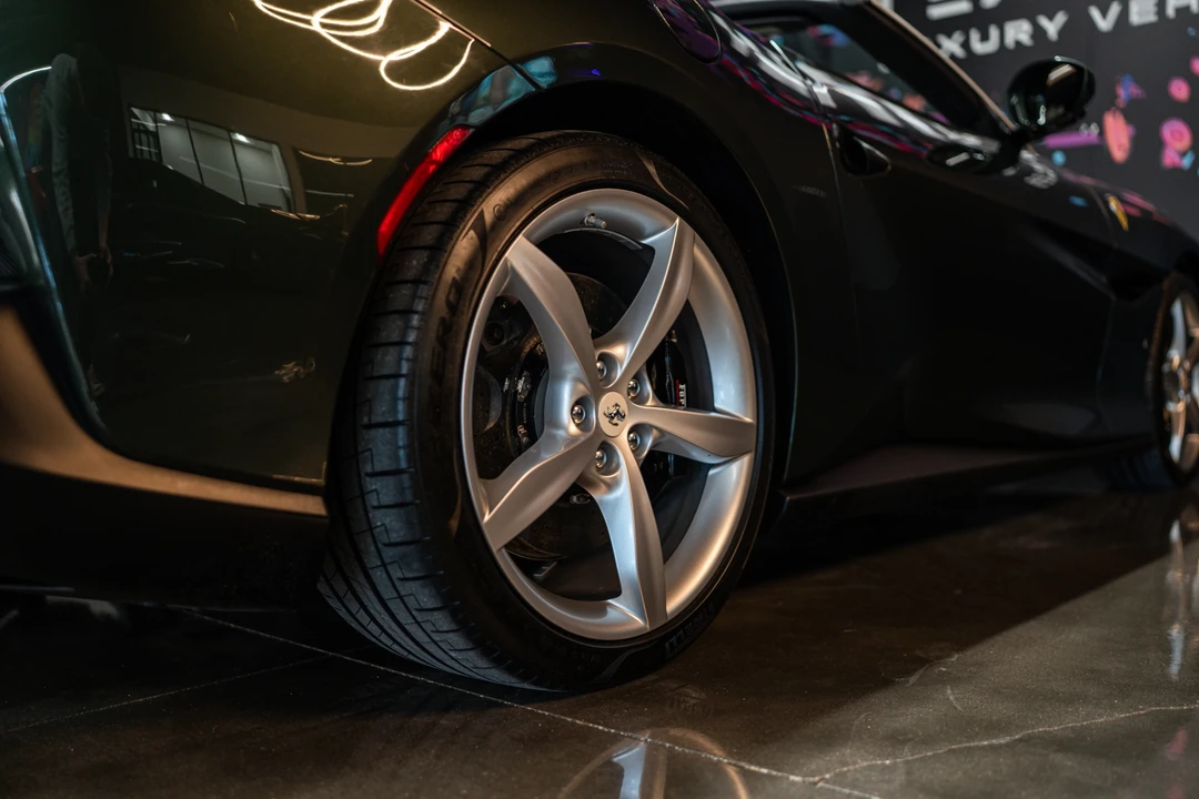 2019 Ferrari Portofino - Image 23 of 31