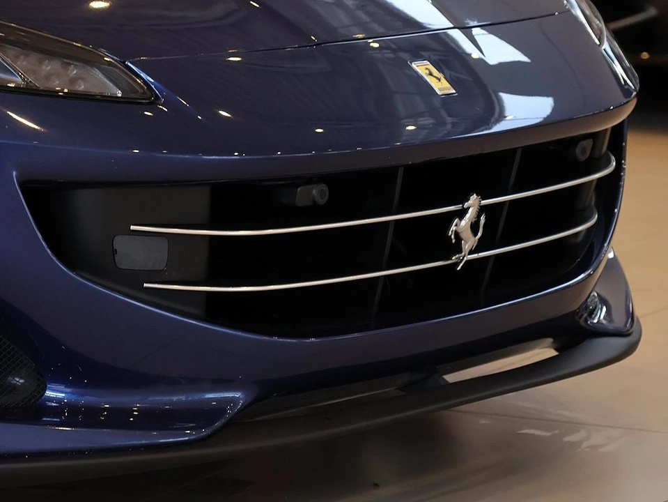 2019 Ferrari Portofino - Image 15 of 31