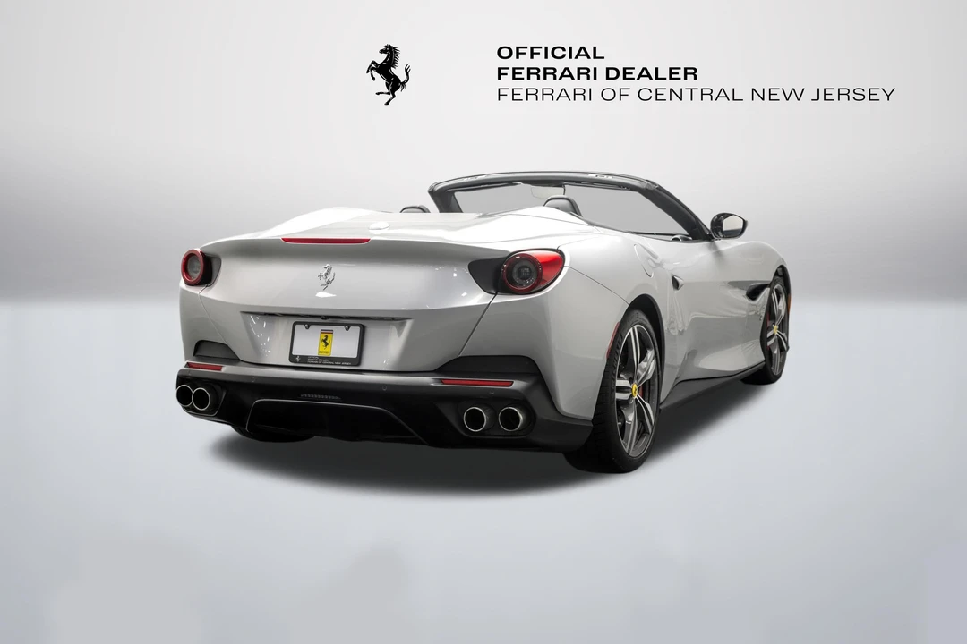 2019 Ferrari Portofino - Image 7 of 31