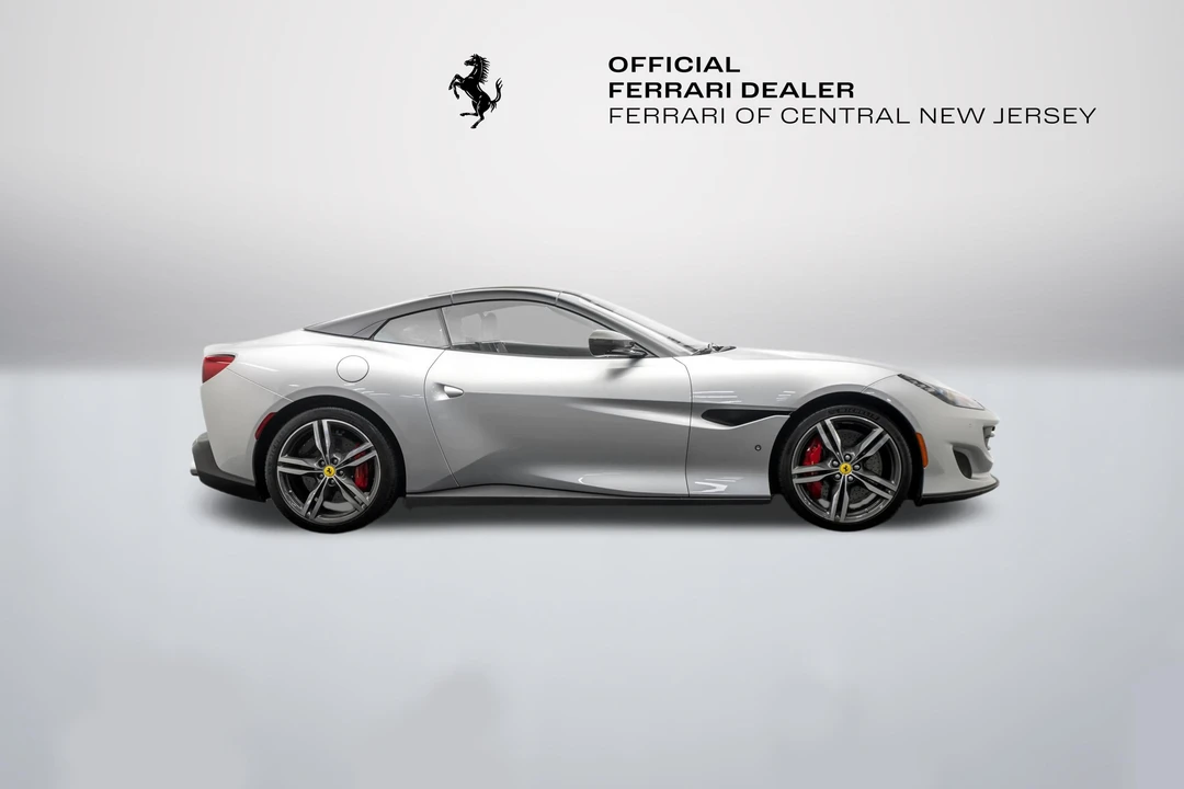 2019 Ferrari Portofino - Image 16 of 31
