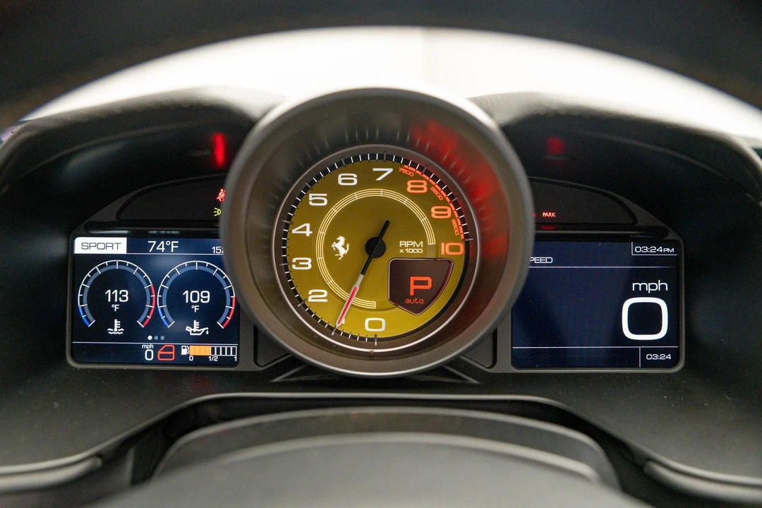 2019 Ferrari Portofino - Image 30 of 31