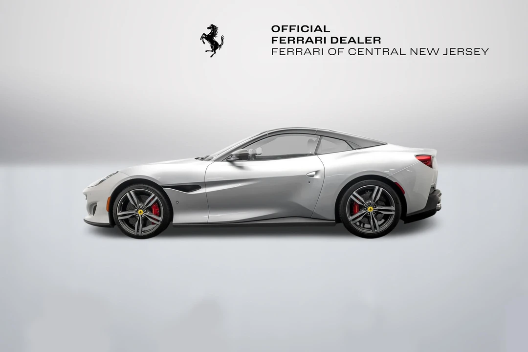 2019 Ferrari Portofino - Image 12 of 31