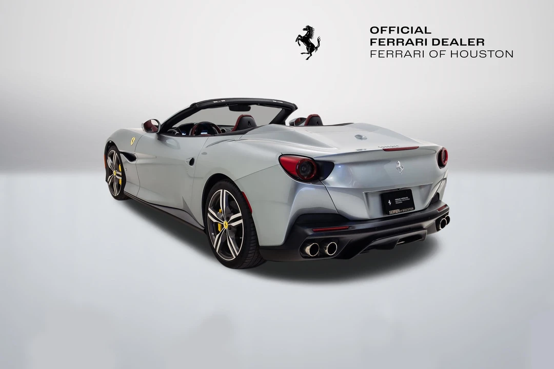 2019 Ferrari Portofino - Image 2 of 31
