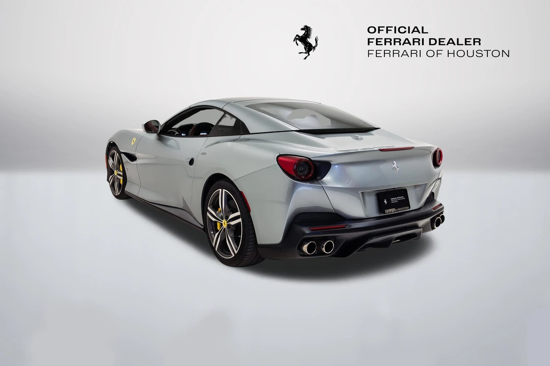 2019 Ferrari Portofino - Image 27 of 31