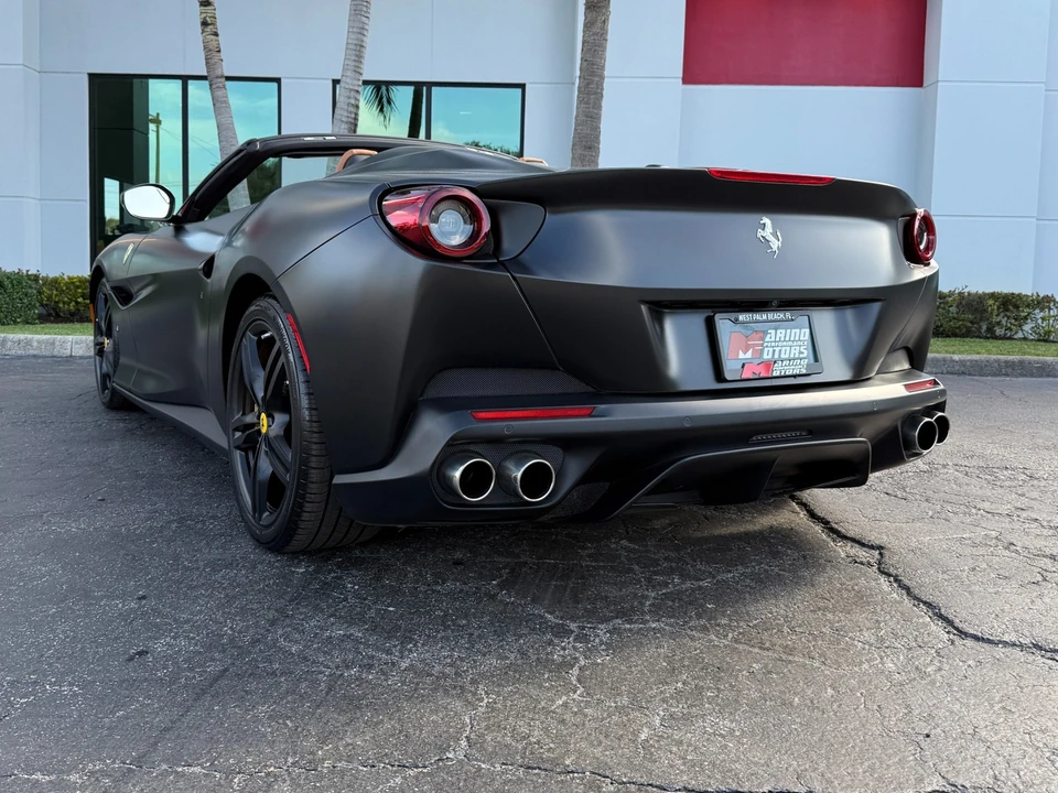 2019 Ferrari Portofino - Image 17 of 21