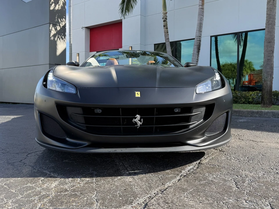 2019 Ferrari Portofino - Image 9 of 21