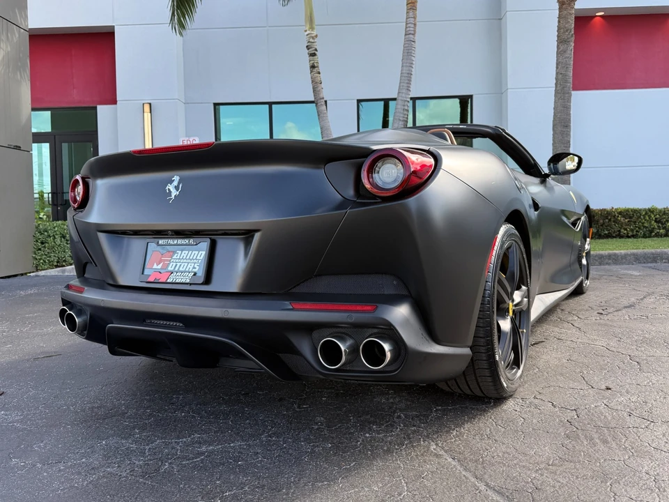 2019 Ferrari Portofino - Image 19 of 21
