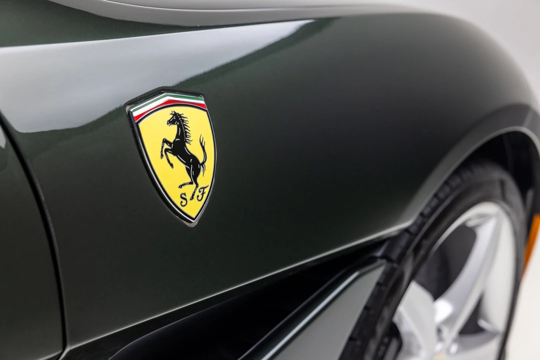 2019 Ferrari Portofino - Image 27 of 31