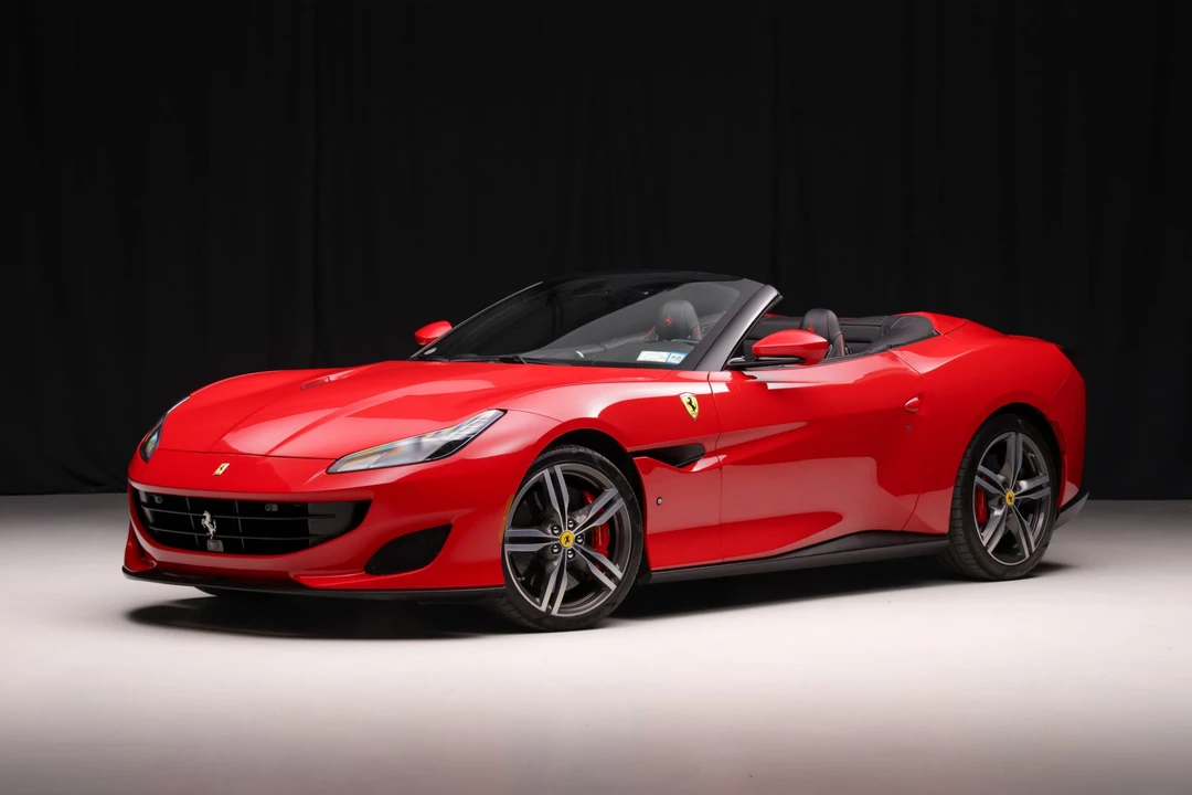 2019 Ferrari Portofino - Image 2 of 31