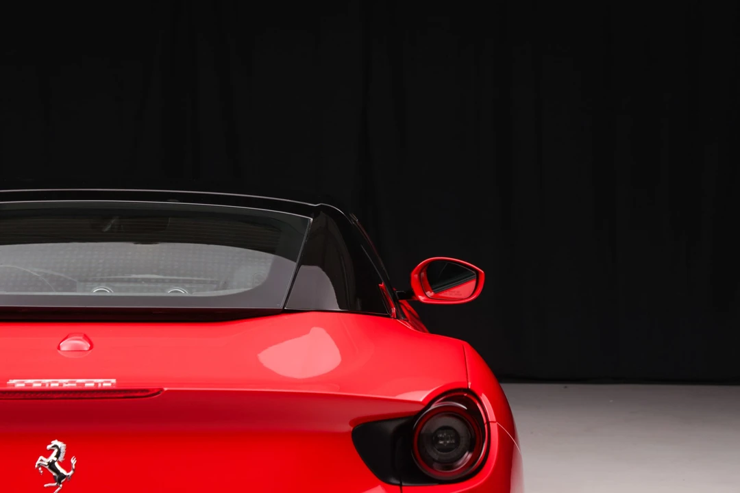2019 Ferrari Portofino - Image 30 of 31