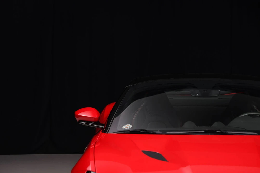 2019 Ferrari Portofino - Image 18 of 31