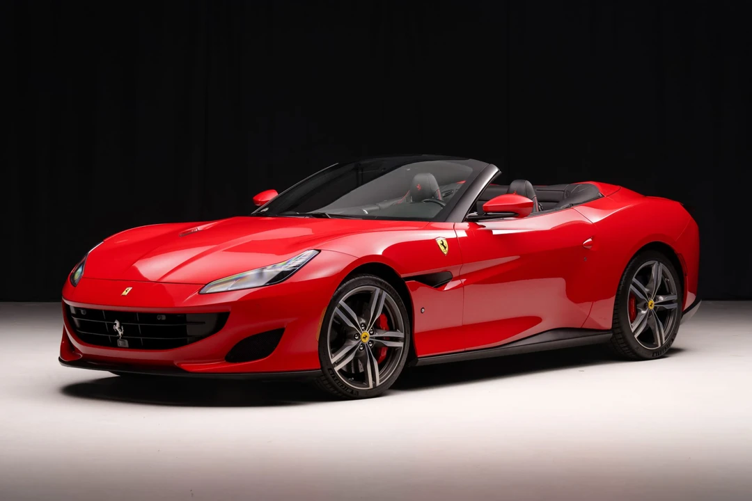 2019 Ferrari Portofino - Image 2 of 31