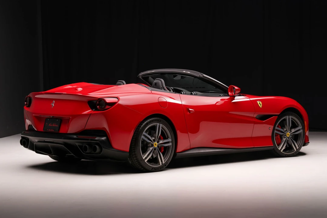 2019 Ferrari Portofino - Image 9 of 31