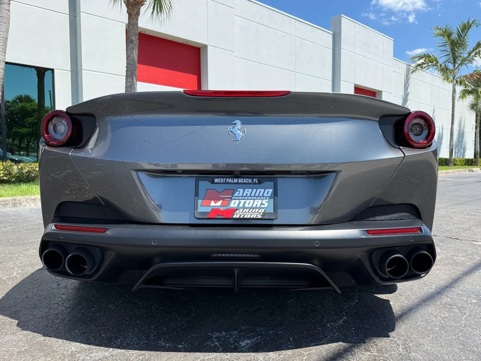 2019 Ferrari Portofino - Image 25 of 31