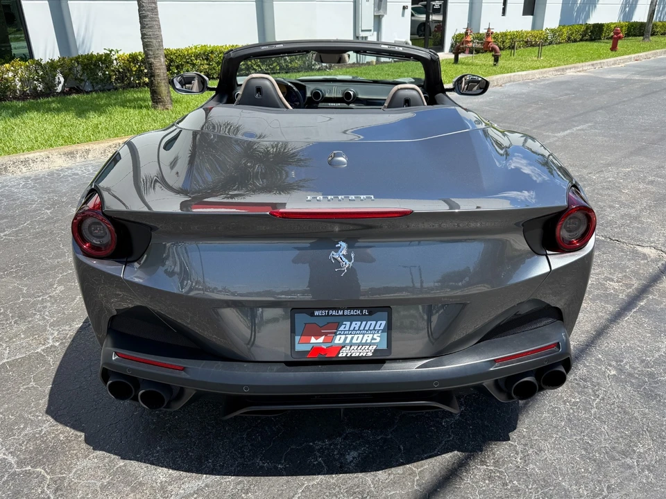 2019 Ferrari Portofino - Image 24 of 31