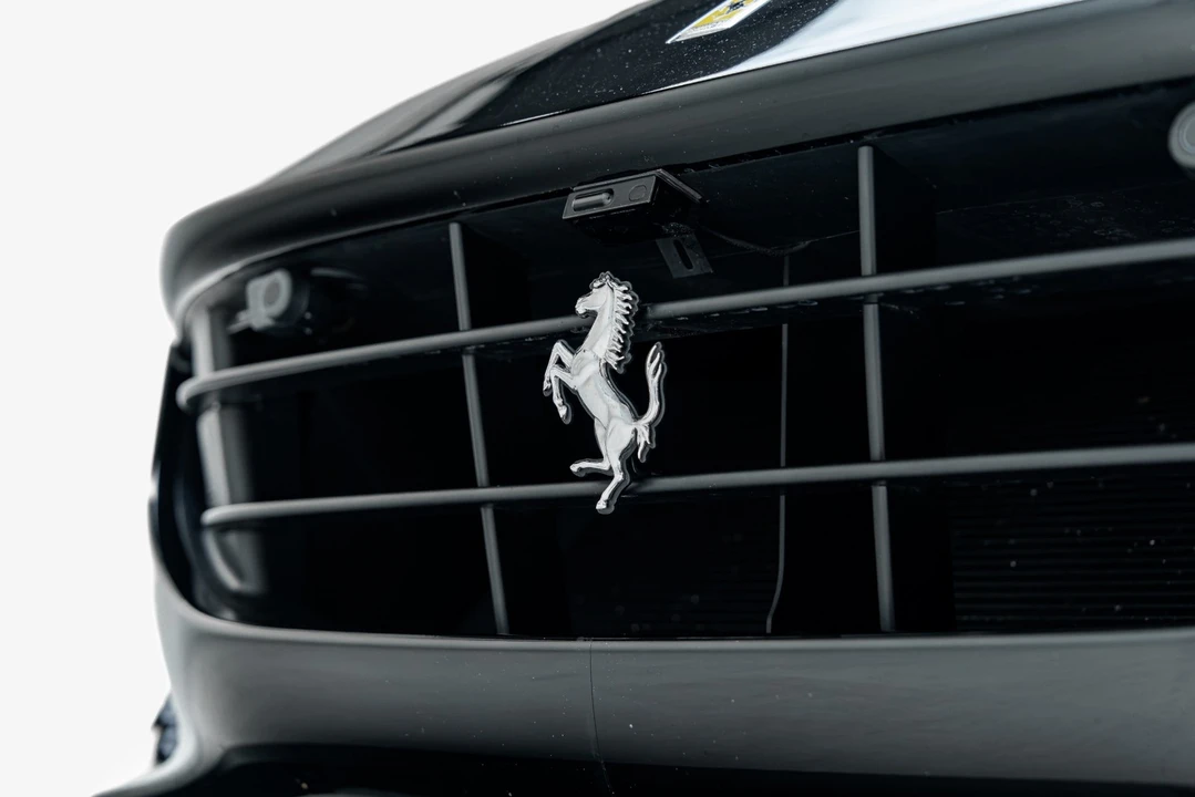 2019 Ferrari Portofino - Image 31 of 31