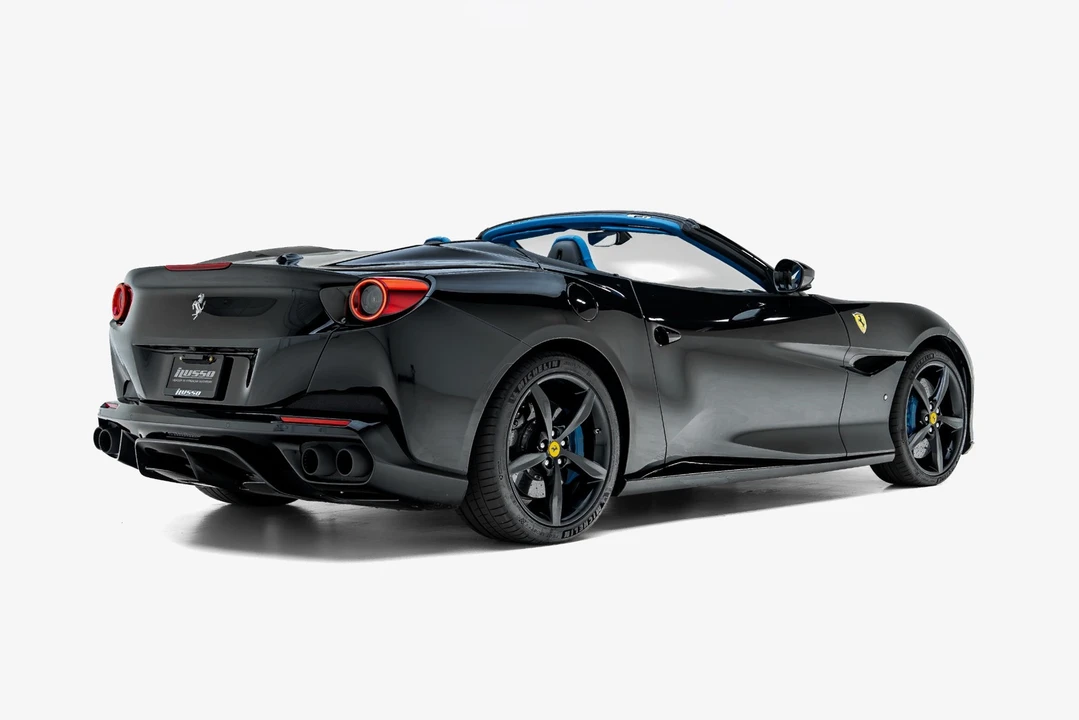 2019 Ferrari Portofino - Image 2 of 31